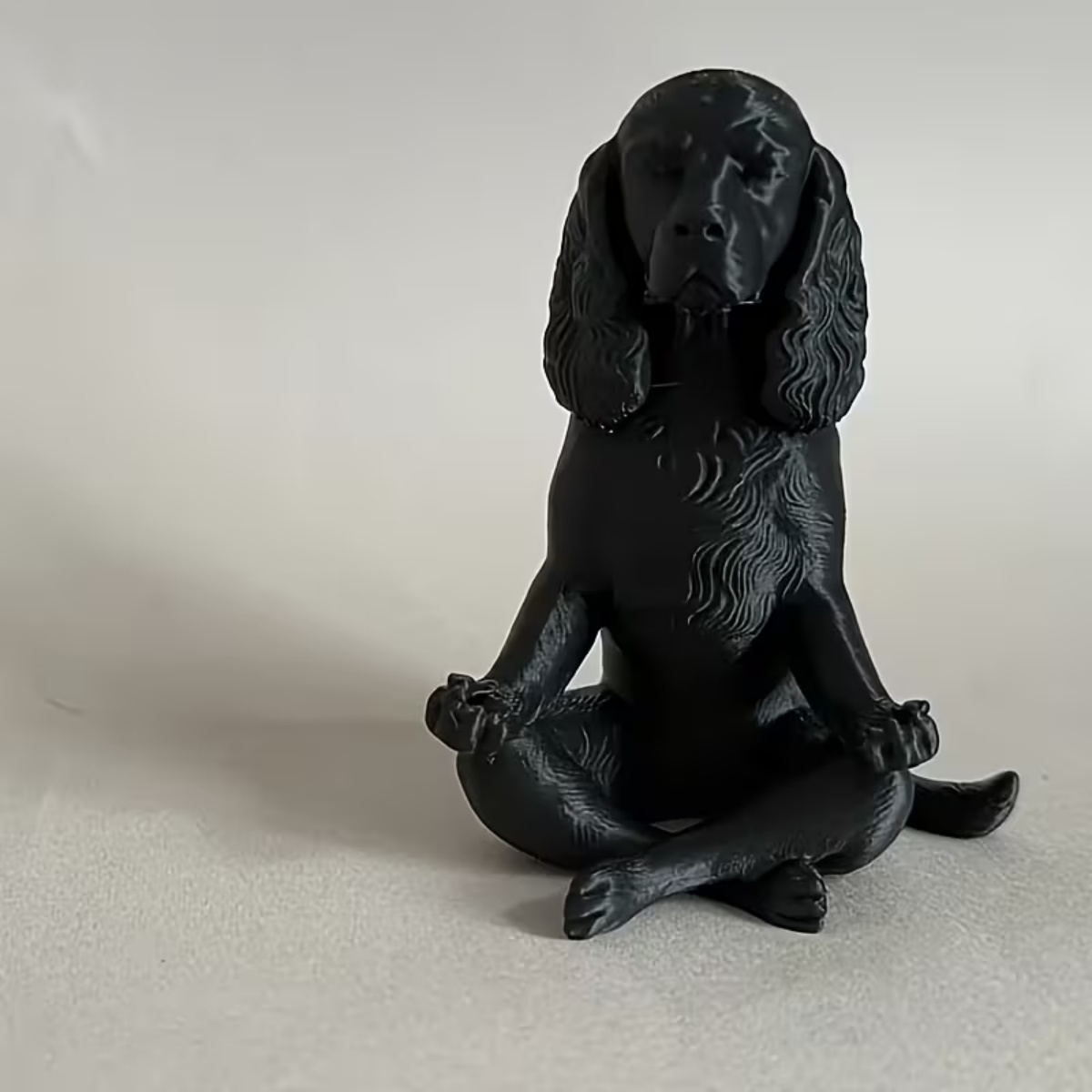 Yoga Fitness Model - Nouvelle Statue de Cocker Spaniel Noir