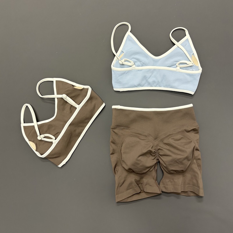 Ensemble de sport 2 pièces Ign - Ignite Yoga Fitness avis et prix
